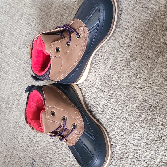NEW Toddler boots - Picture 2 of 4